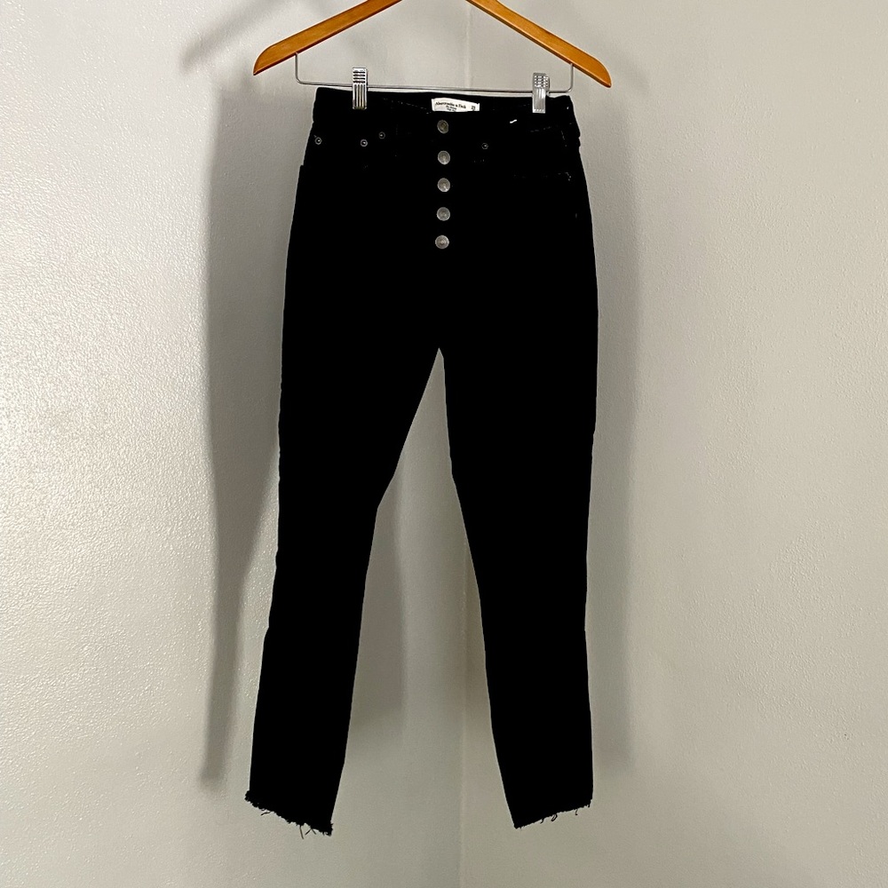 Abercrombie & Fitch Skinny High Rise Jean